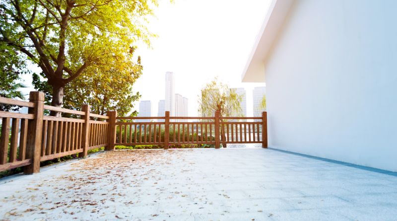 Choosing the Best Railing for Your Patio